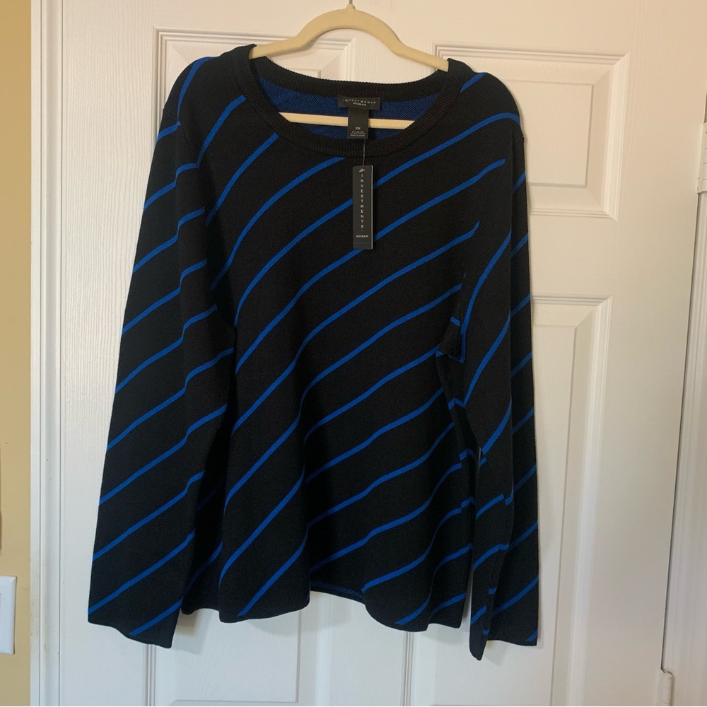 NWT Investments Black and Blue Long Sleeve Knit‎ Sweater